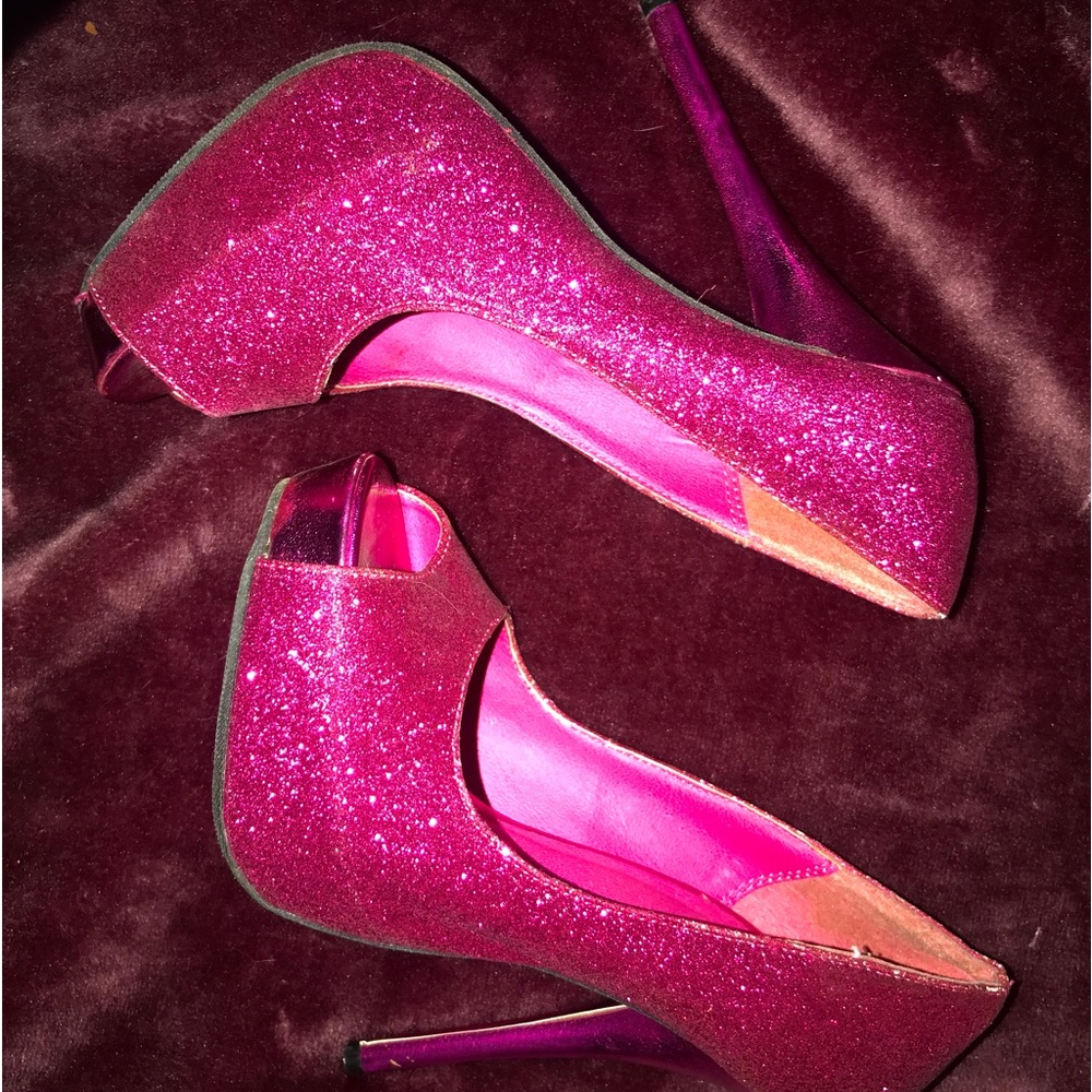 Sparkling Pink Glitter Heels